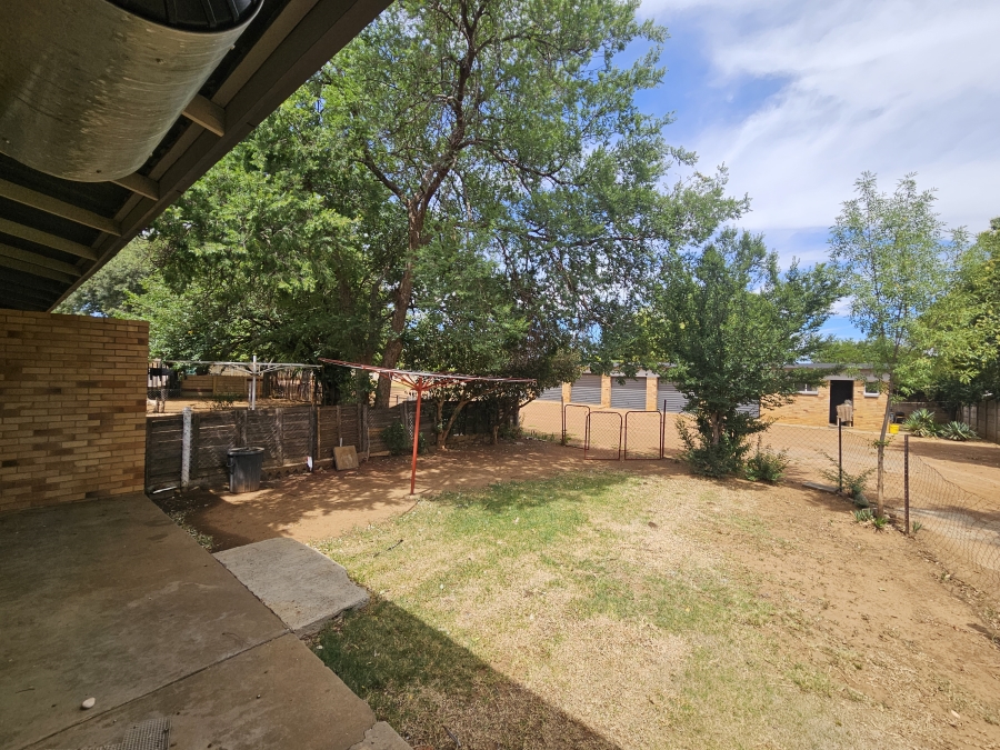 2 Bedroom Property for Sale in Declercqville North West